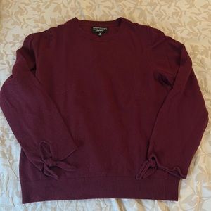 Banana Republic bow cuff crews Sweater